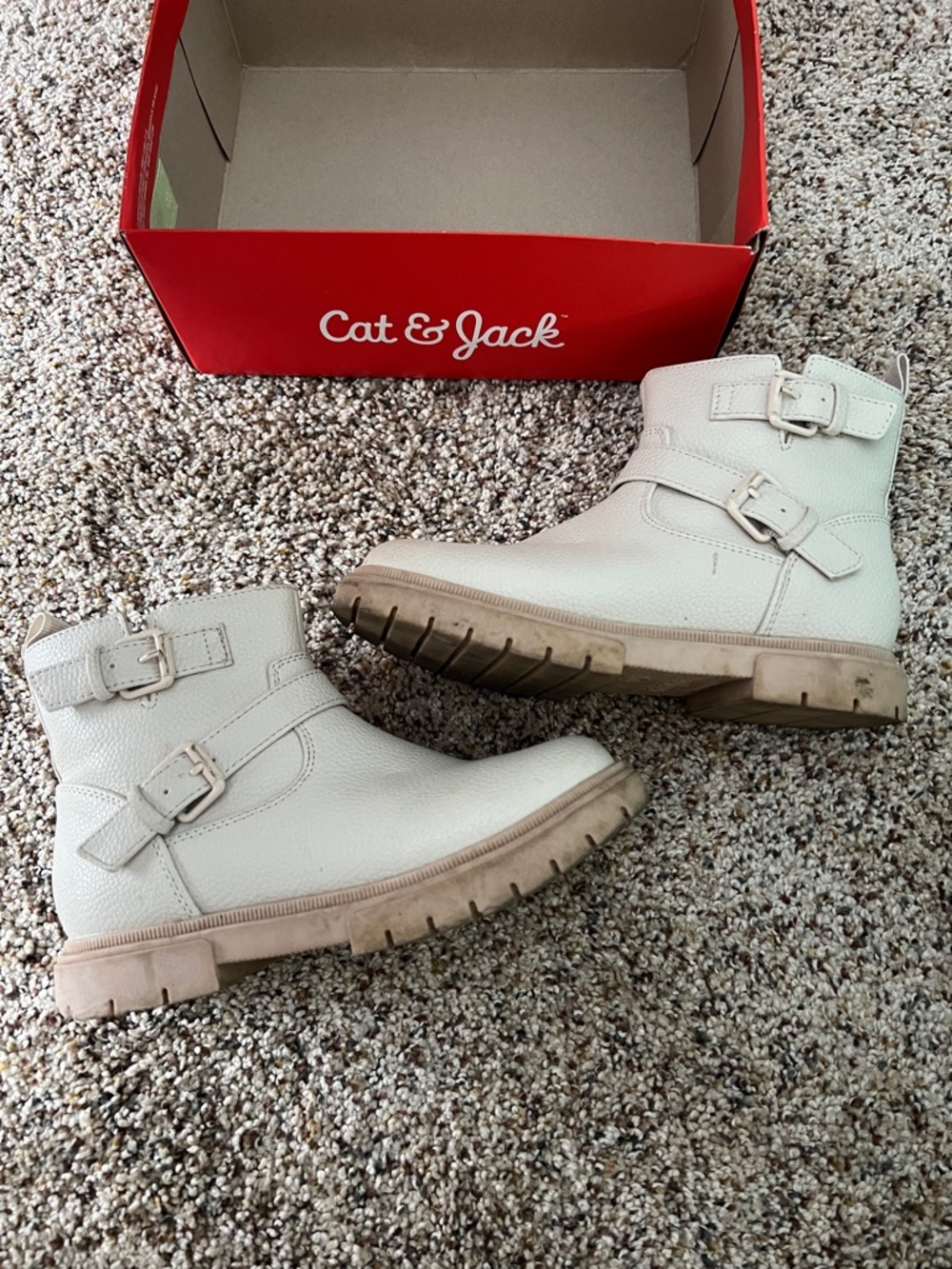 Cat & Jack Cream Girls' Ankle Buckle Boots